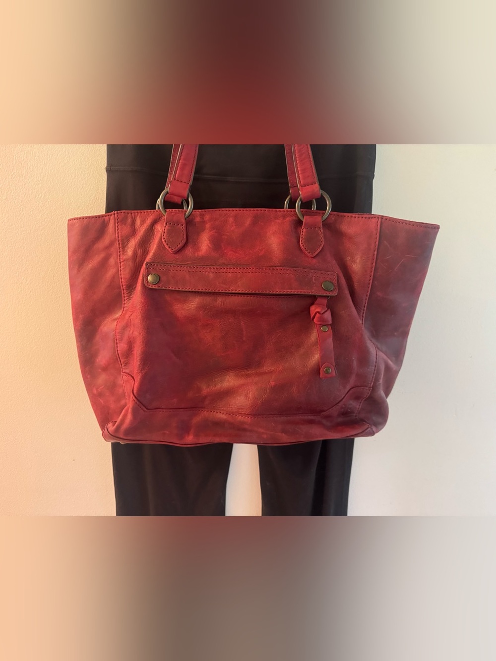 NWT Frye Red Leather Tote Bag - Stylish Everyday Shoulder Bag - Picture 3 of 6